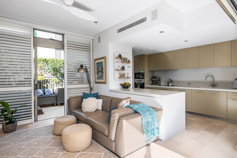 Photo - 10/1 Cerretti Crescent, Manly NSW 2095 - Image 7