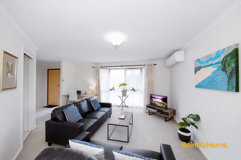 Photo - 101 Courtenay Avenue, Cranbourne North VIC 3977 - Image 6