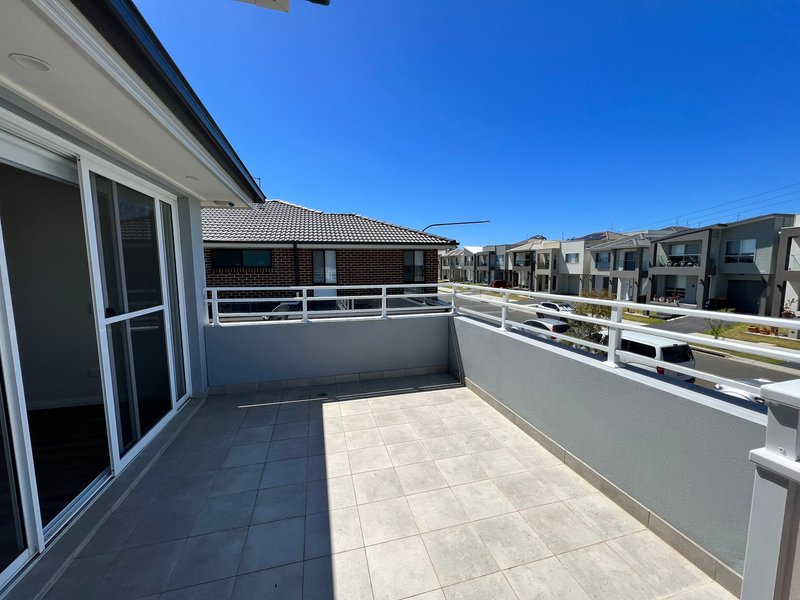 Photo - 101 Cranbourne Street, Riverstone NSW 2765 - Image 9