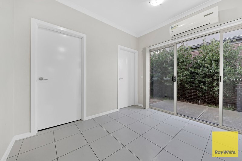 Photo - 101 Emperor Parade, Tarneit VIC 3029 - Image 9