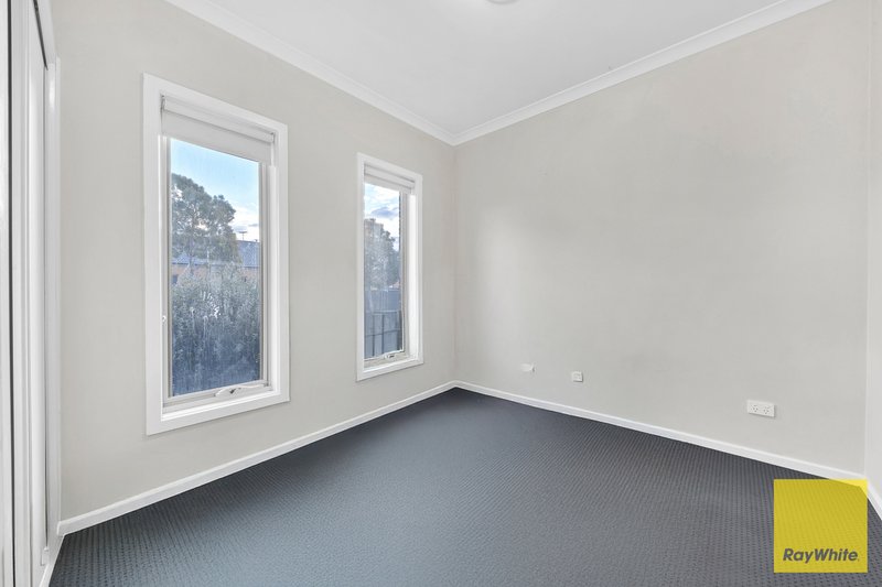 Photo - 101 Emperor Parade, Tarneit VIC 3029 - Image 10