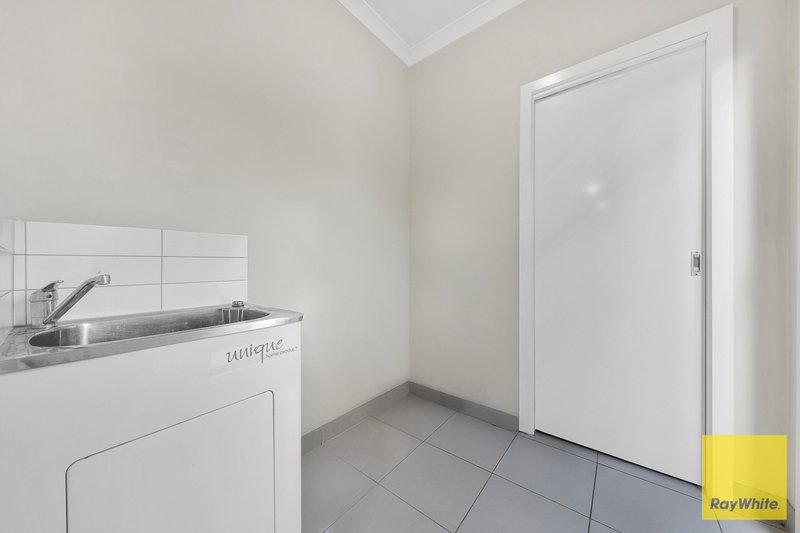 Photo - 101 Emperor Parade, Tarneit VIC 3029 - Image 15