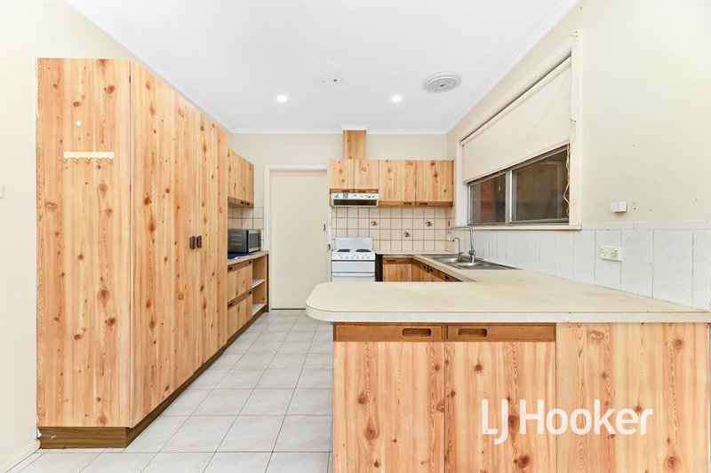 Photo - 101 Fordholm Road, Hampton Park VIC 3976 - Image 3