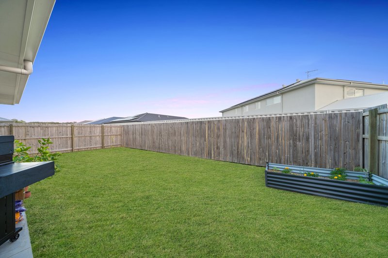 Photo - 101 Fraser Drive, Burpengary East QLD 4505 - Image 4