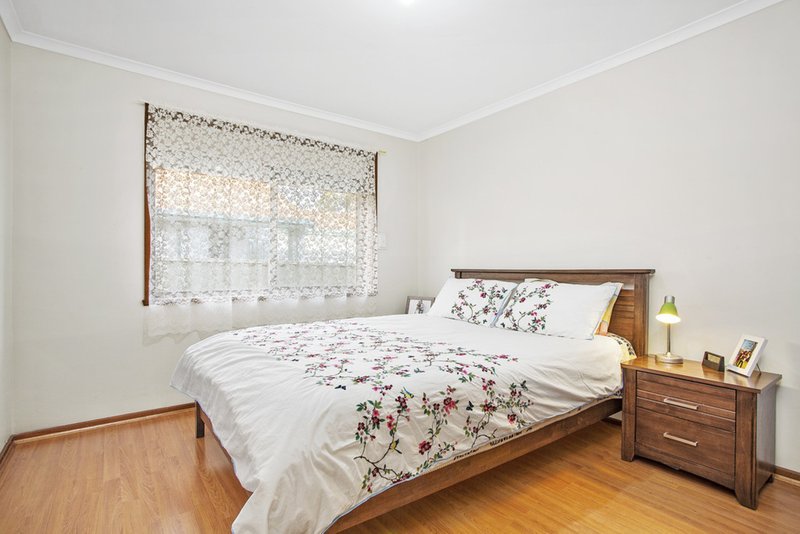 Photo - 101 Garden Grove Drive, Mill Park VIC 3082 - Image 8