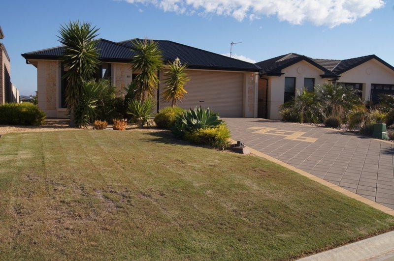 Photo - 101 Gilmore Crescent, Wallaroo SA 5556 - Image 2