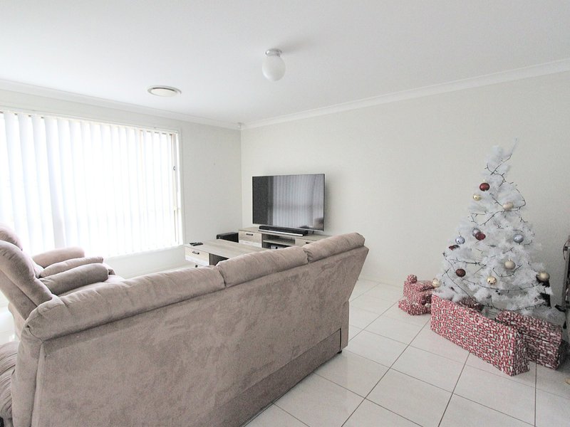 Photo - 101 Glenmore Ridge Drive, Glenmore Park NSW 2745 - Image 2