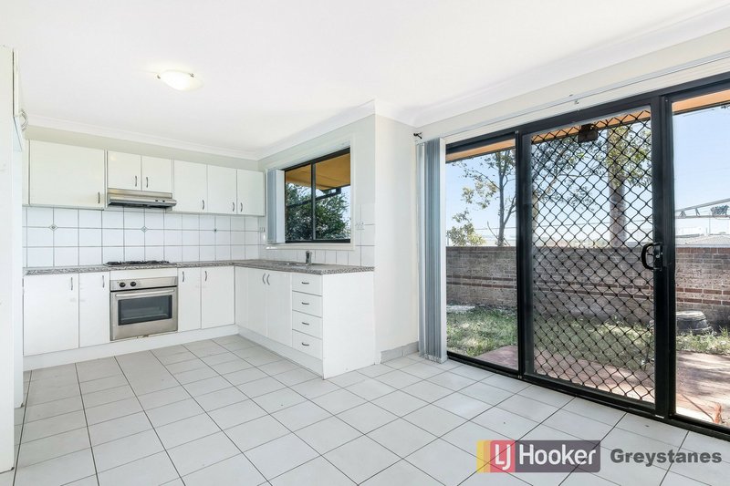 Photo - 10/1 Greystanes Road, Greystanes NSW 2145 - Image 3