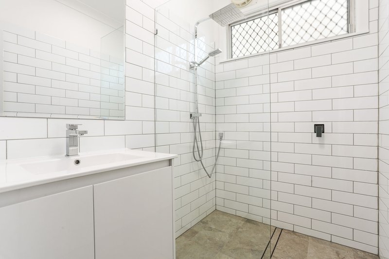 Photo - 101 Grove Street, Earlwood NSW 2206 - Image 6