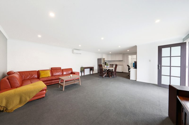 Photo - 101 Harcourt Parade, Rosebery NSW 2018 - Image 11