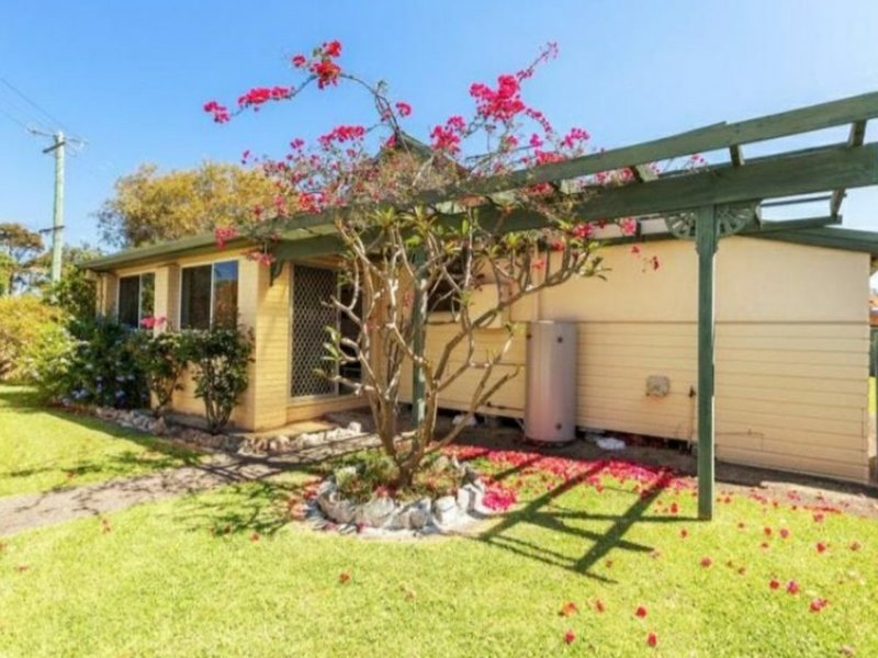 Photo - 101 Hill Street, Belmont NSW 2280 - Image 2