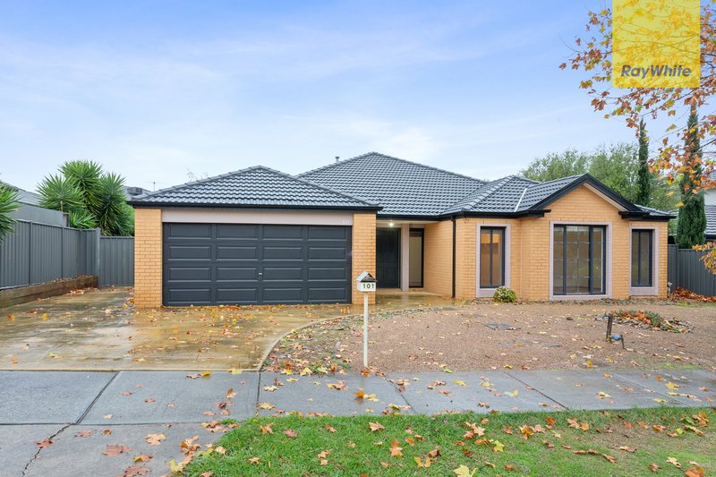 Photo - 101 Hillcrest Drive, Hillside VIC 3037 - Image