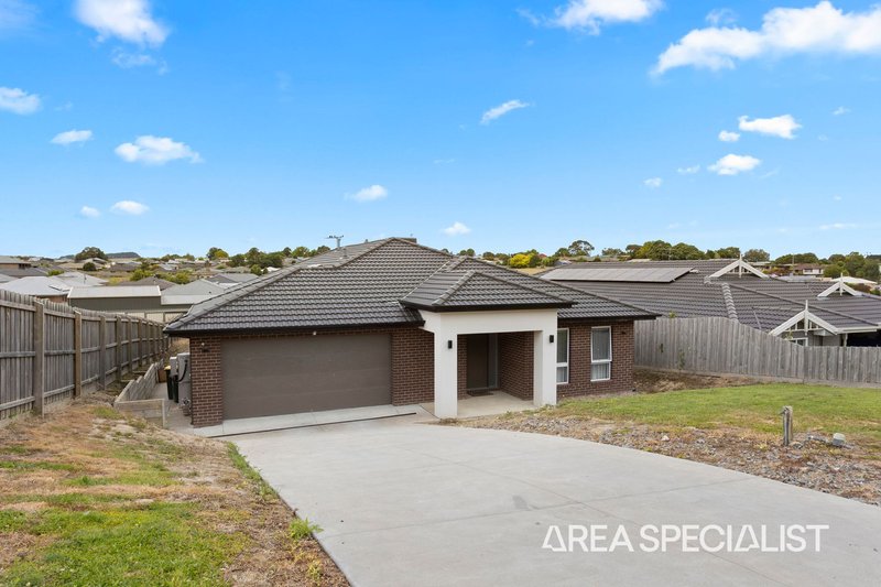 Photo - 101 Isabella Boulevard, Korumburra VIC 3950 - Image 2