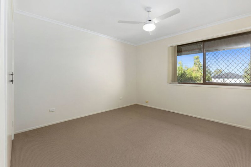 Photo - 10/1 Kelda Street, Robertson QLD 4109 - Image 7