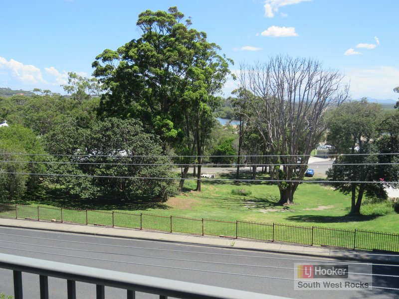 Photo - 10/1 Landsborough Street, South West Rocks NSW 2431 - Image 10