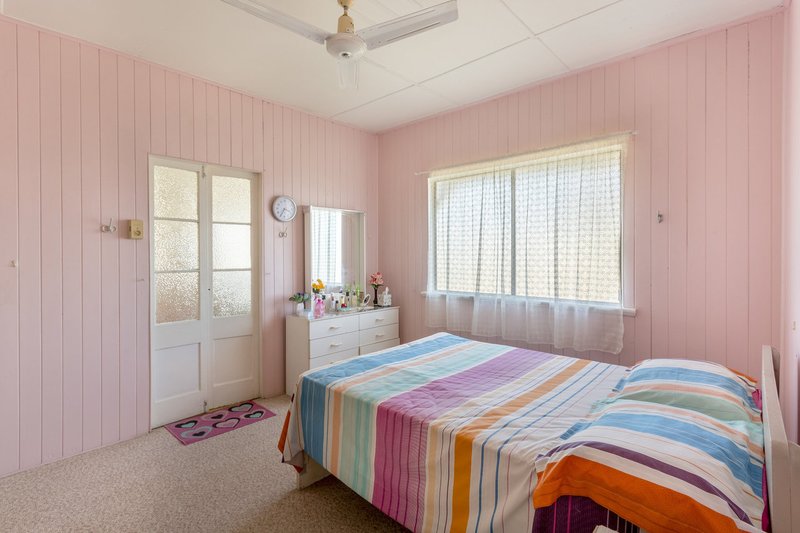 Photo - 101 Leamington Street, Berserker QLD 4701 - Image 3