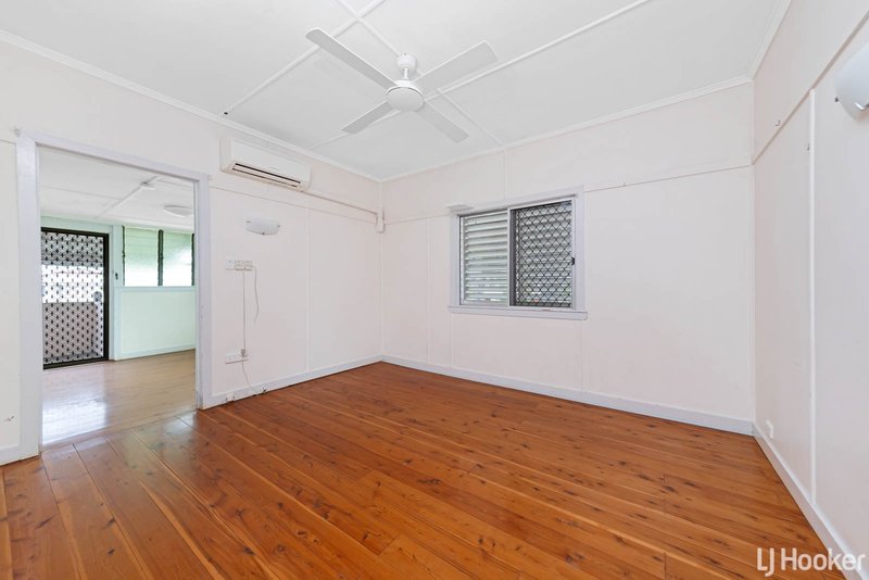 Photo - 101 Livingstone Street, Berserker QLD 4701 - Image 5