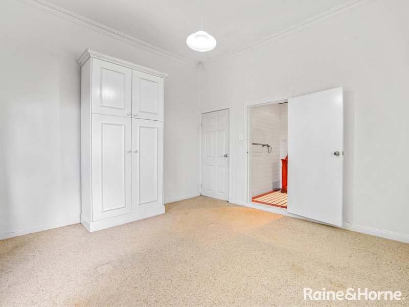 Photo - 101 Morrisset Street, Bathurst NSW 2795 - Image 9