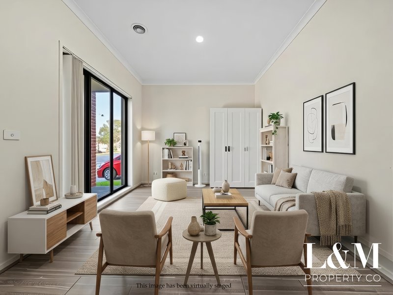 Photo - 101 Newbury Boulevard, Craigieburn VIC 3064 - Image 3