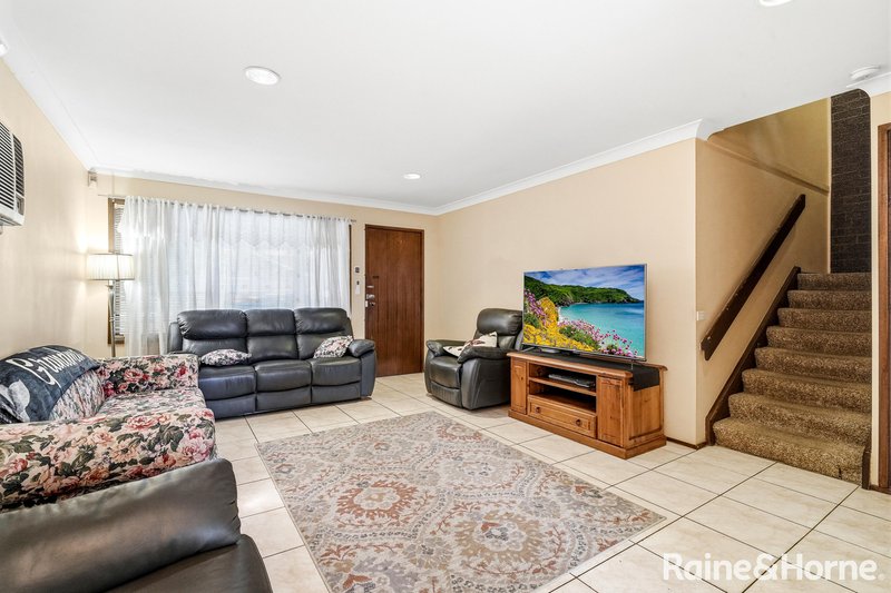 Photo - 10/1 Noela Place, Oxley Park NSW 2760 - Image 4