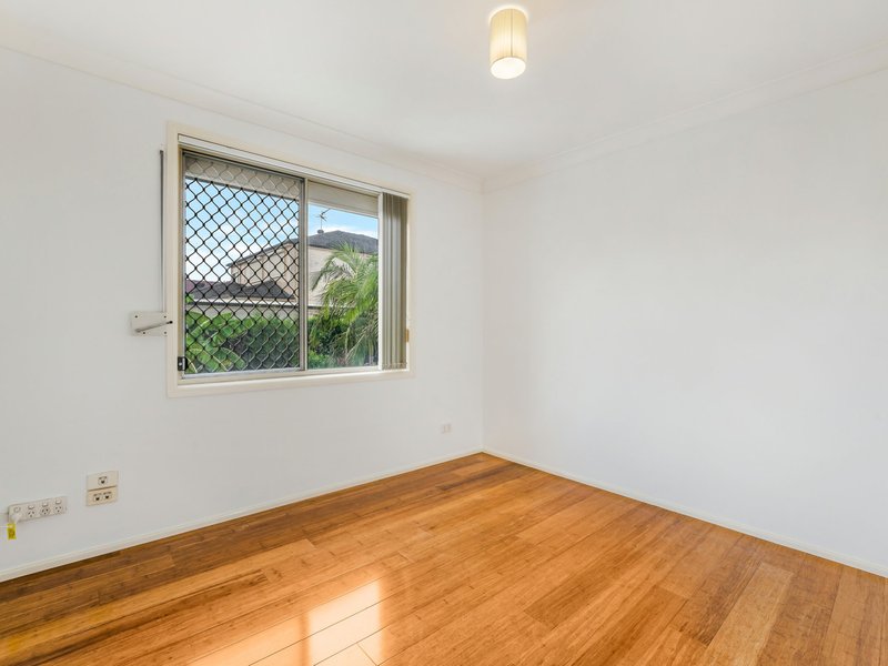 Photo - 101 Pine Road, Casula NSW 2170 - Image 10