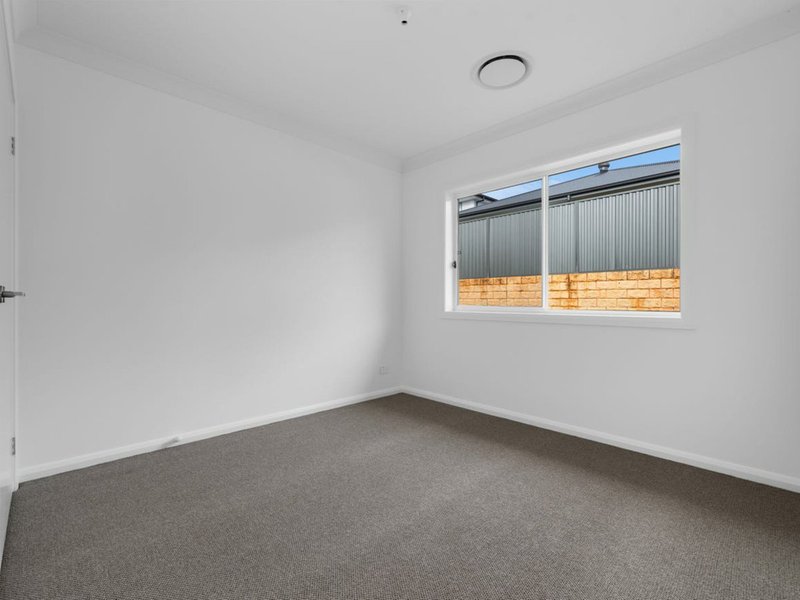 Photo - 101 Price Ridge, Leppington NSW 2179 - Image 7