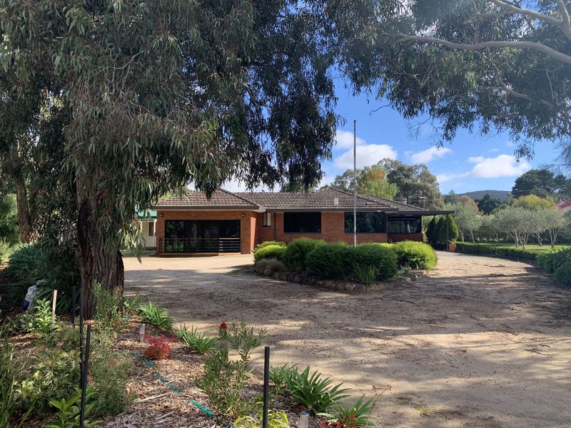 101 Sandy Creek Road, Riddells Creek VIC 3431