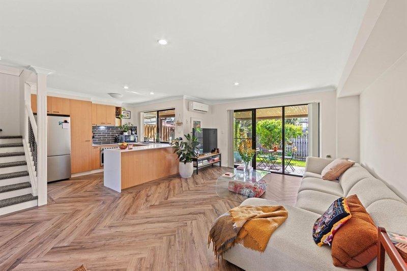 Photo - 10/1 Secondary Str , Upper Coomera QLD 4209 - Image 2