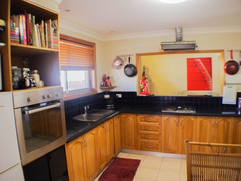 Photo - 10/1 Spence Street, Taree NSW 2430 - Image 2