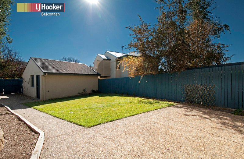 Photo - 101 Sugarloaf Circle, Palmerston ACT 2913 - Image 11