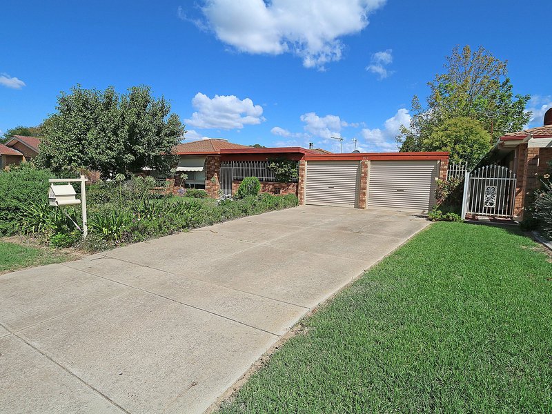 Photo - 101 Undurra Drive, Glenfield Park NSW 2650 - Image