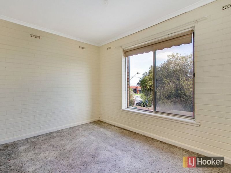 Photo - 10/10-12 Fosters Road, Hillcrest SA 5086 - Image 6