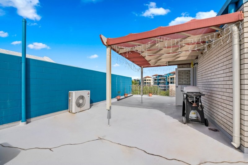 Photo - 10/10-12 Maroubra Street , Maroochydore QLD 4558 - Image 11