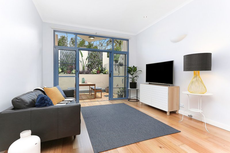 Photo - 10/10-14 John Street, Leichhardt NSW 2040 - Image 2