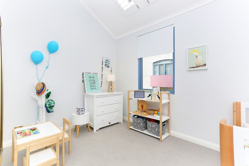 Photo - 10/10-14 John Street, Leichhardt NSW 2040 - Image 6