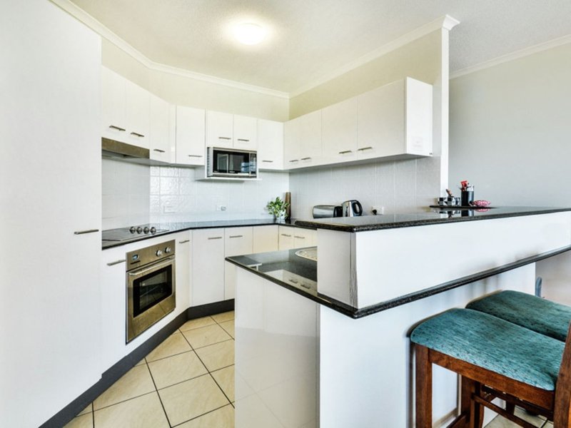 Photo - 10/10-14 Saltair Street, Kings Beach QLD 4551 - Image 2