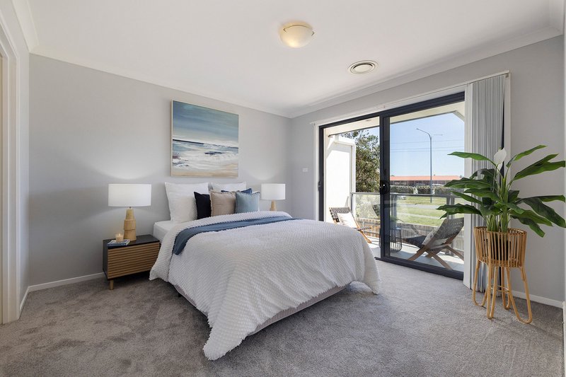 Photo - 10/10 Helpmann Street, Bonython ACT 2905 - Image 9