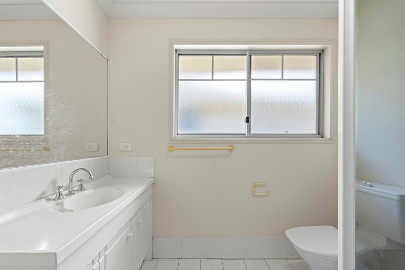 Photo - 10/10 Lawrence Close, Robertson QLD 4109 - Image 15