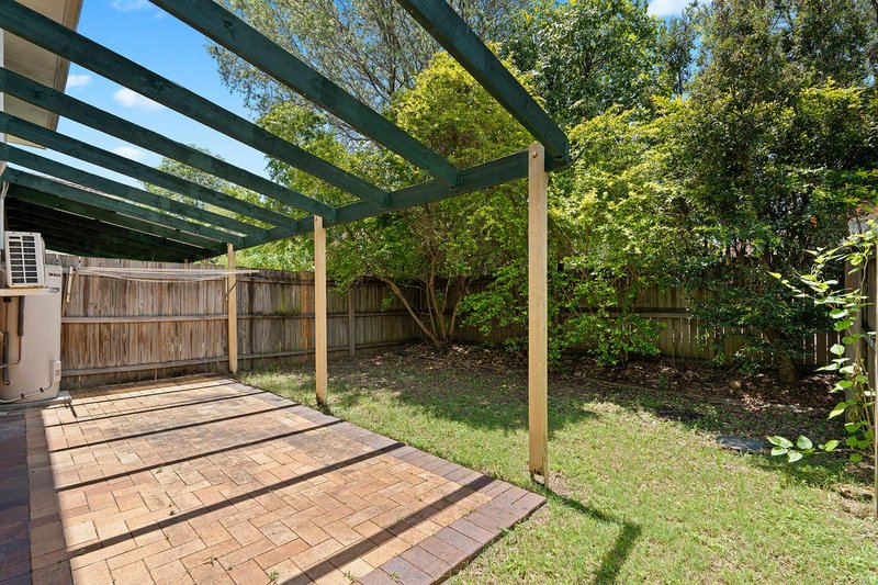 Photo - 10/10 Lawrence Close, Robertson QLD 4109 - Image 17