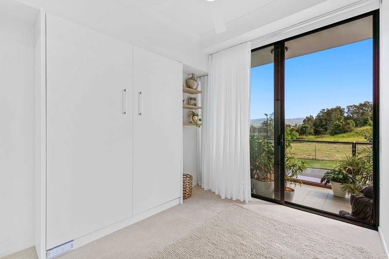 Photo - 10101/112 Palm Meadows Drive, Carrara QLD 4211 - Image 18