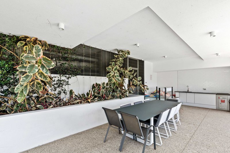 Photo - 10101/112 Palm Meadows Drive, Carrara QLD 4211 - Image 20