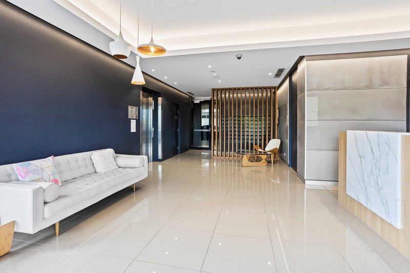 Photo - 10101/112 Palm Meadows Drive, Carrara QLD 4211 - Image 21