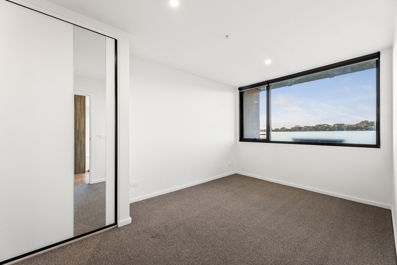 Photo - 1010/20 Shamrock Street, Abbotsford VIC 3067 - Image 6