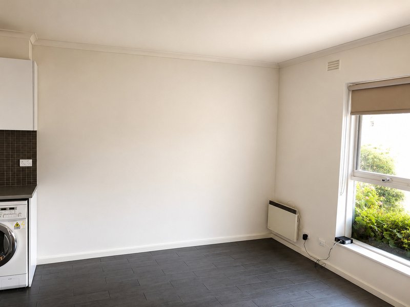 Photo - 10/104 Tinning Street, Brunswick VIC 3056 - Image 3