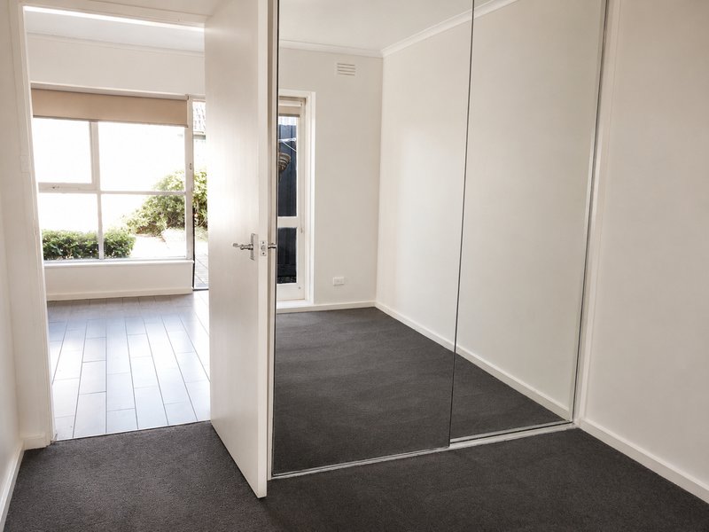 Photo - 10/104 Tinning Street, Brunswick VIC 3056 - Image 5