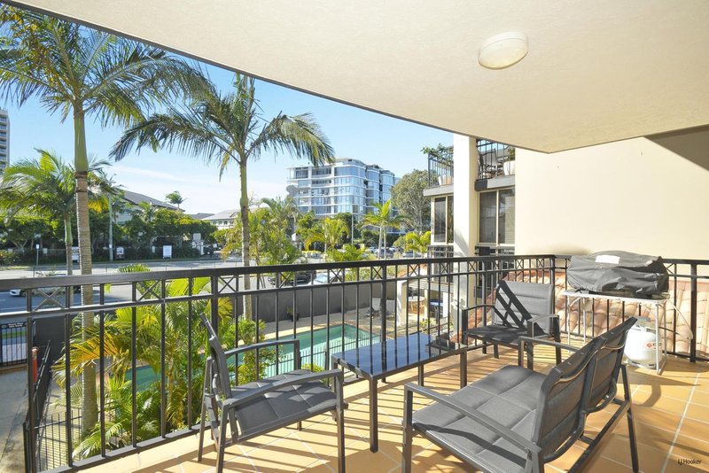 Photo - 10/1040 Gold Coast Highway, Palm Beach QLD 4221 - Image 2