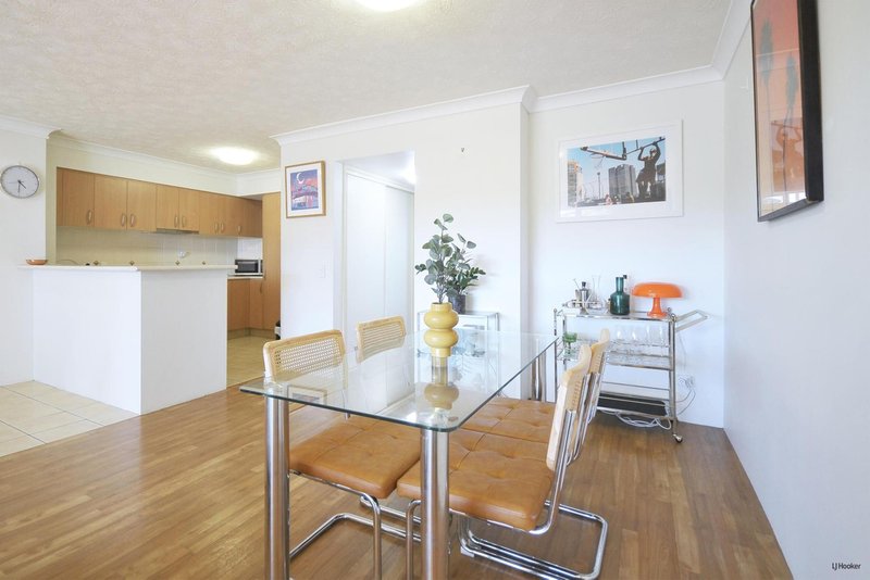 Photo - 10/1040 Gold Coast Highway, Palm Beach QLD 4221 - Image 9