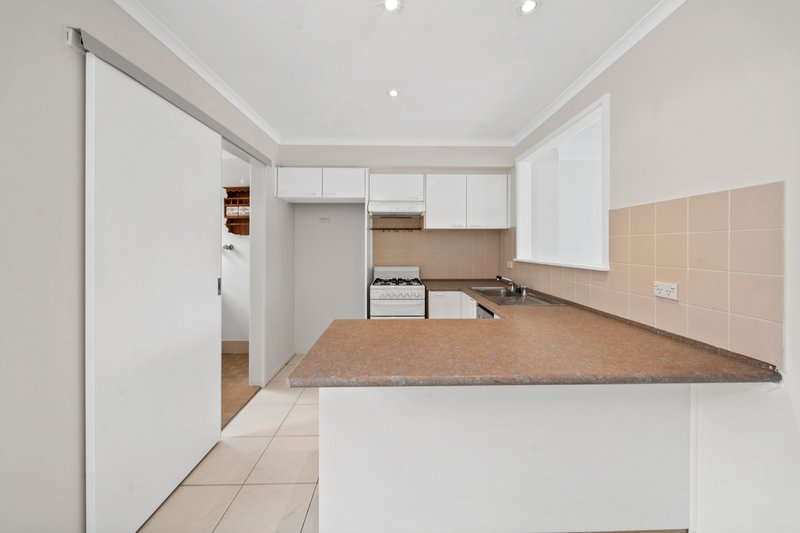 Photo - 10/11-13 Campbell Street, Queanbeyan NSW 2620 - Image 8