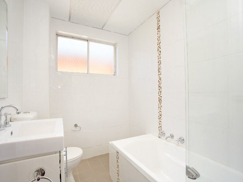 Photo - 10/11-13 Fielding Street, Collaroy NSW 2097 - Image 4