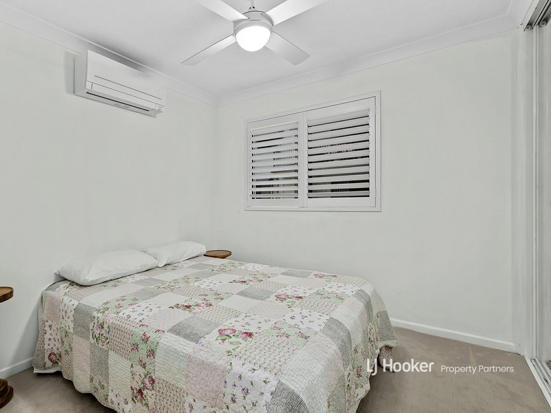 Photo - 10/11-15 Dansie Street, Greenslopes QLD 4120 - Image 8